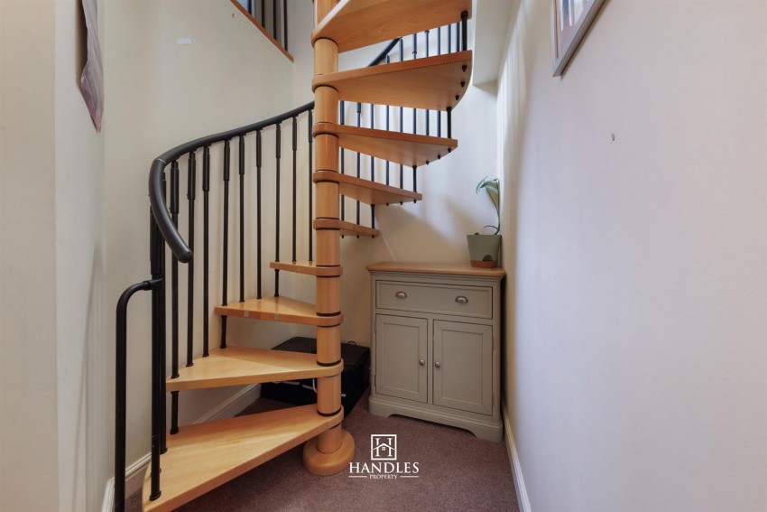 Images for Coxs Orchard, Leamington Spa