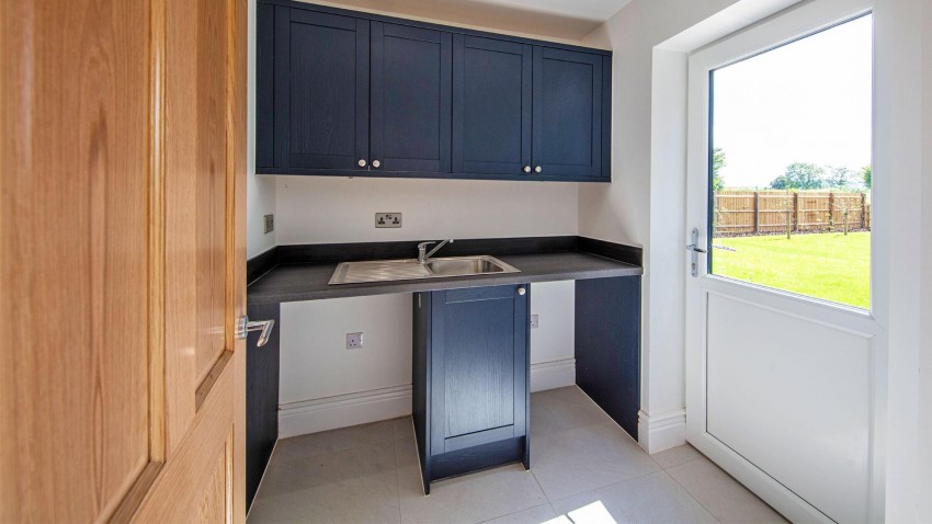 Images for Firecrest Grange, Owlswick, Owlswick