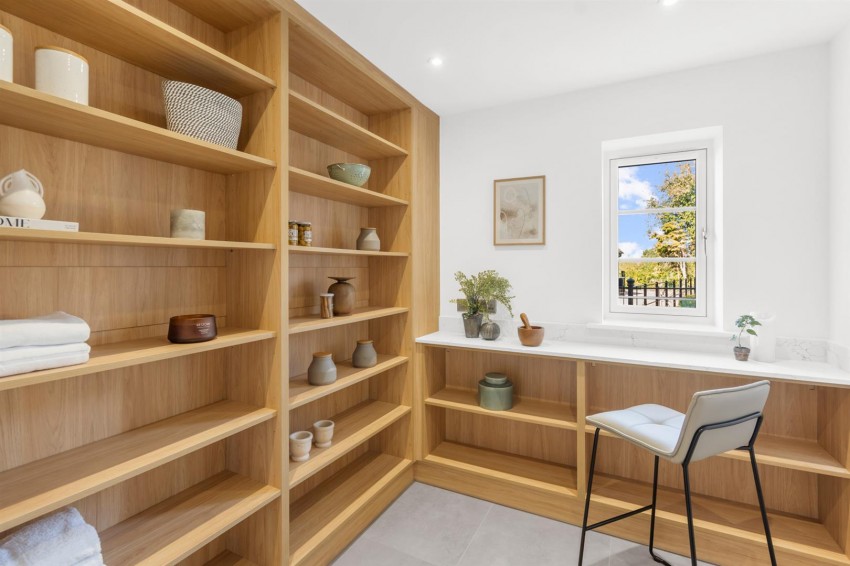 Images for New Berkeley House, Owlswick, Owlswick