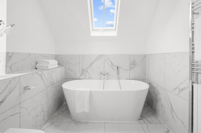 Images for New Berkeley House, Owlswick, Owlswick