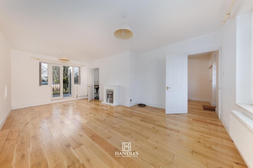 Images for Edmondscote Road, Leamington Spa