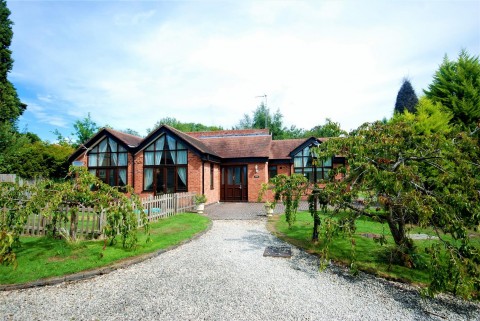 View Full Details for Blackdown Hall, Sandy Lane, Leamington Spa