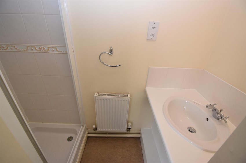 Images for Parish End, Leamington Spa