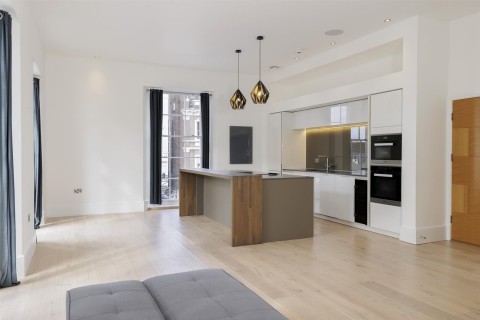 View Full Details for 9 Clarendon Place, Leamington Spa