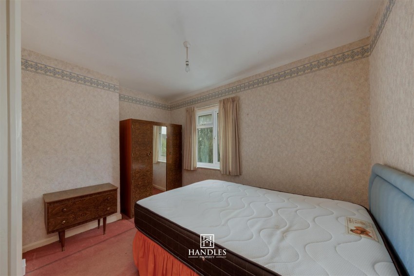 Images for Millers Road, Warwick