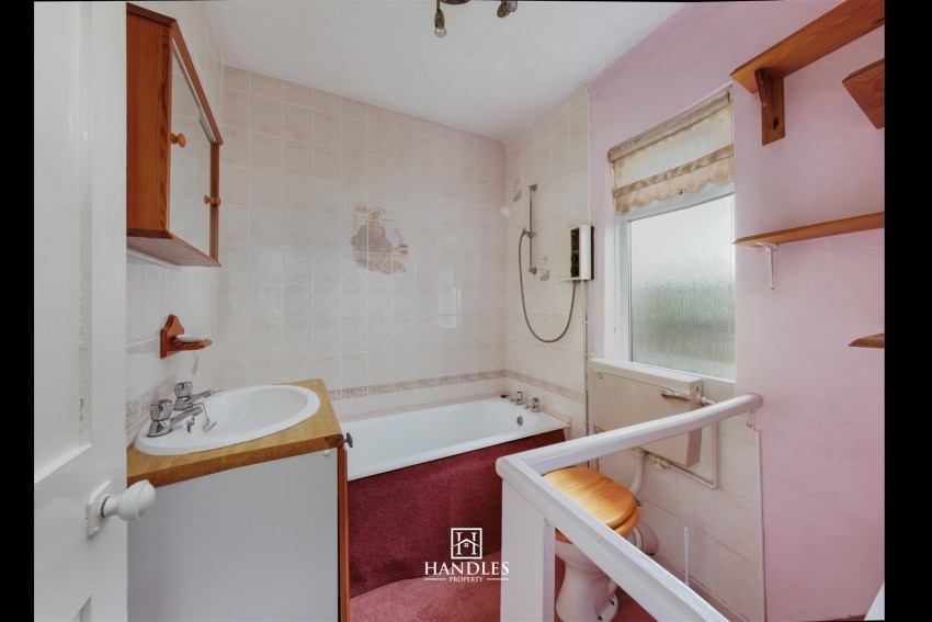 Images for Millers Road, Warwick