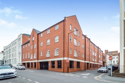 View Full Details for The Corner House, Windsor Place, Leamington Spa