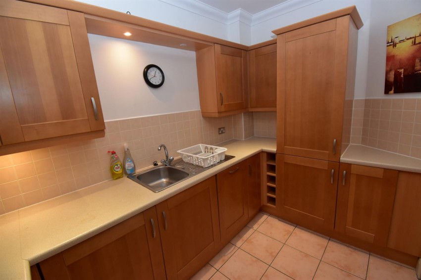Images for The Corner House, Windsor Place, Leamington Spa