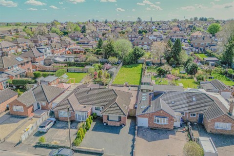 View Full Details for Roxburgh Croft, Leamington Spa