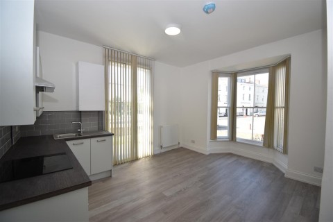 View Full Details for 39 Dale Street, Leamington Spa