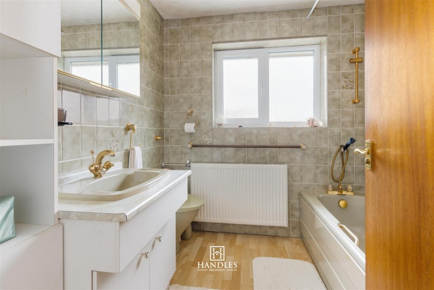 Images for Stonebridge Lane, Long Itchington