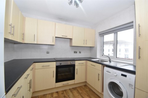 View Full Details for Alexandra Court, 18 Brunswick Street, Leamington Spa
