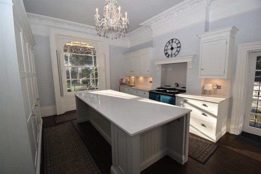 Images for Avenue Road, Leamington Spa