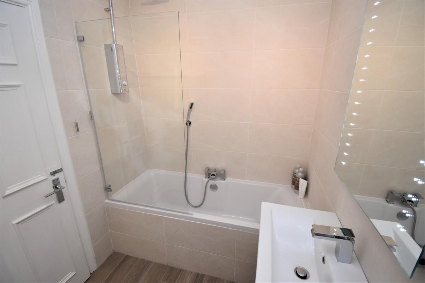 Images for Beauchamp Hill, Leamington Spa