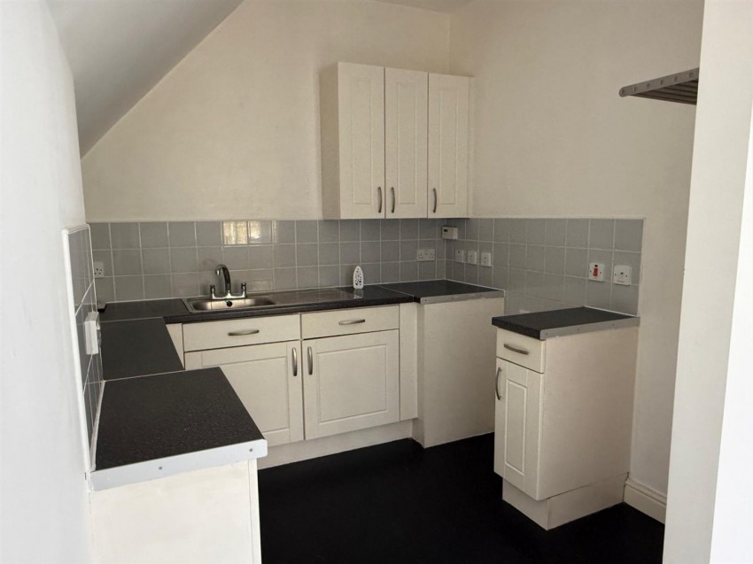 Images for 17 Adelaide Road, Leamington Spa