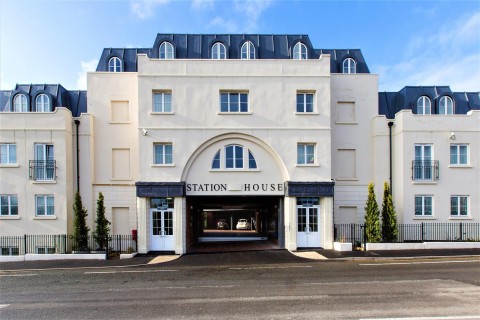 View Full Details for Old Warwick Road, Leamington Spa