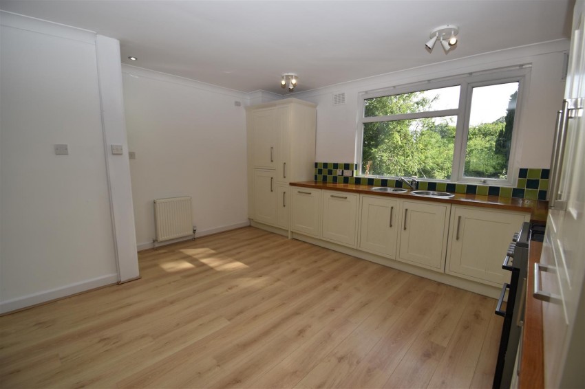 Images for Vernon Close, Leamington Spa
