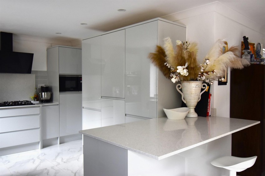 Images for The Fairways, Leamington Spa