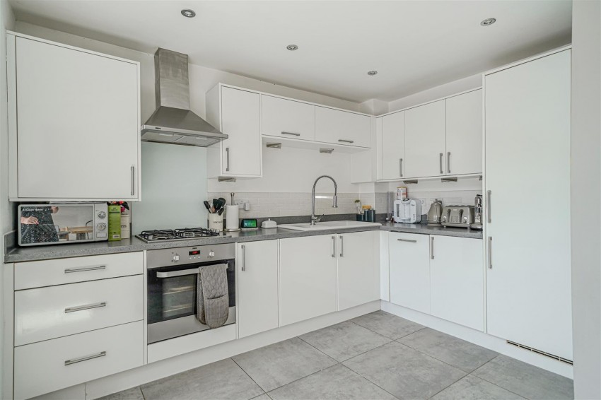 Images for Peabody Way, Warwick