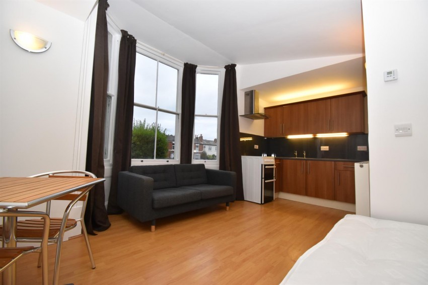 Images for Emscote Road, Warwick