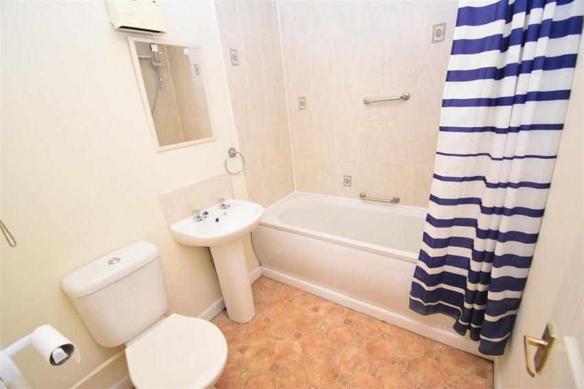 Images for Emscote Road, Warwick