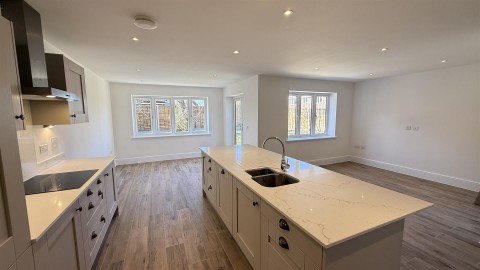 View Full Details for Plot 7, The Edgcote, Maypole Place, Evesham