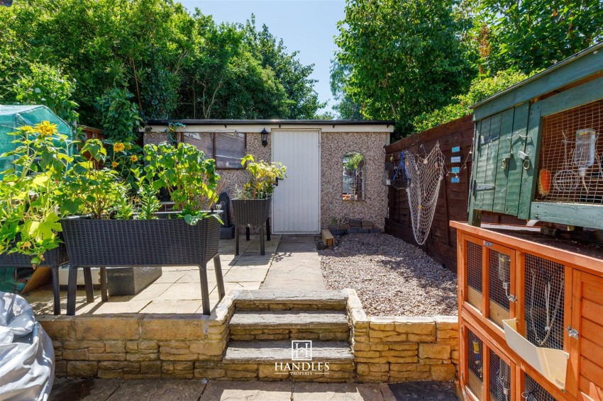 Images for Cape Road, Warwick