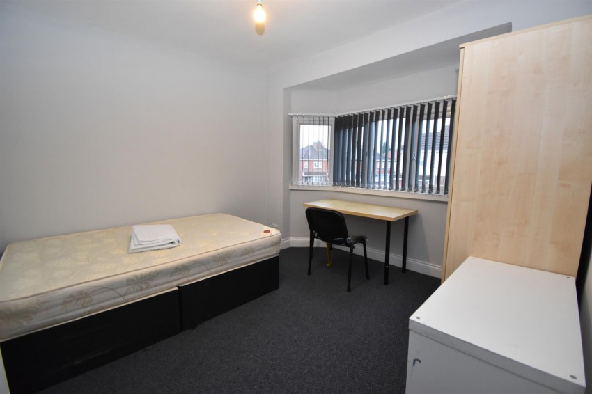 Images for Southlea Avenue, Leamington Spa