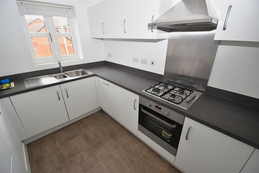 Images for Roseacre Gardens, Warwick
