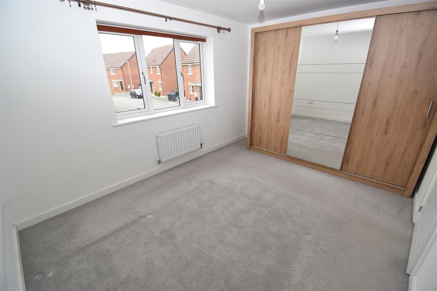 Images for Roseacre Gardens, Warwick