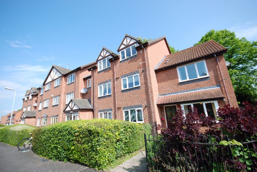 Images for Cobham Green, Whitnash, Leamington Spa