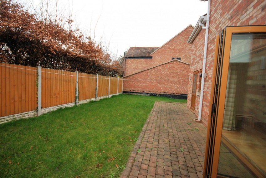Images for Golf Lane, Leamington Spa
