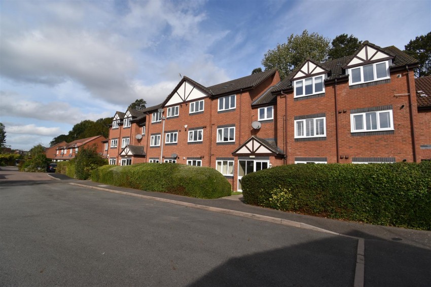 Images for Cobham Green, Whitnash, Leamington Spa