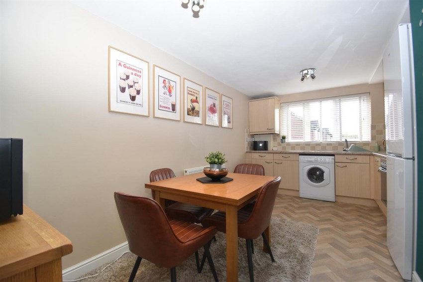 Images for Cobham Green, Whitnash, Leamington Spa