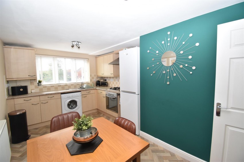 Images for Cobham Green, Whitnash, Leamington Spa