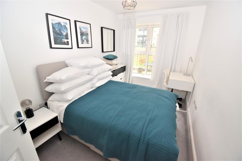 Images for Kingfisher Close, Warwick