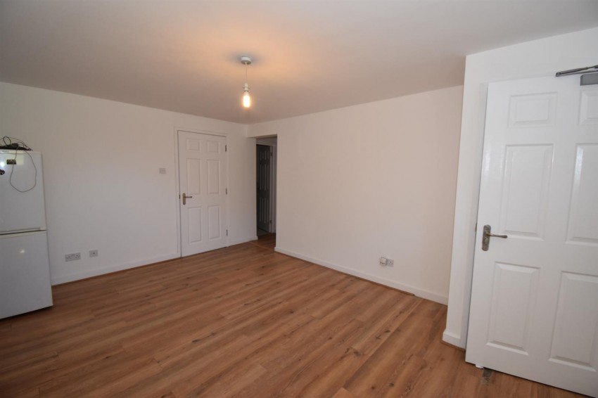 Images for 10, Coten End, Warwick