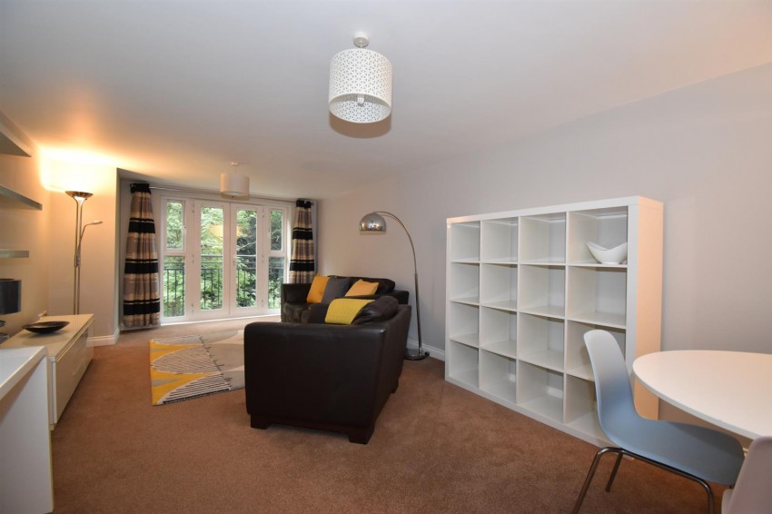 Images for Birch Meadow Close, Warwick