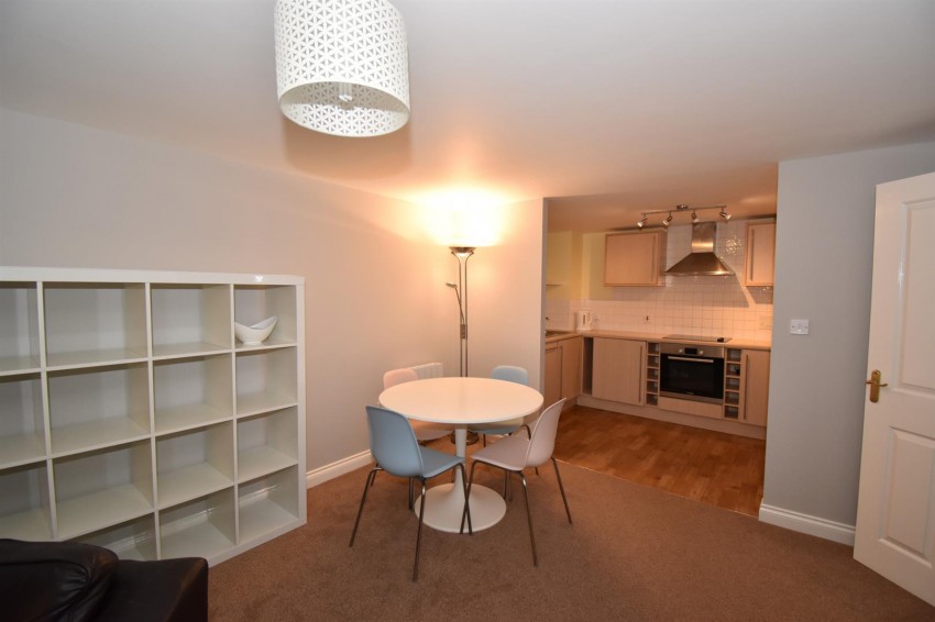 Images for Birch Meadow Close, Warwick