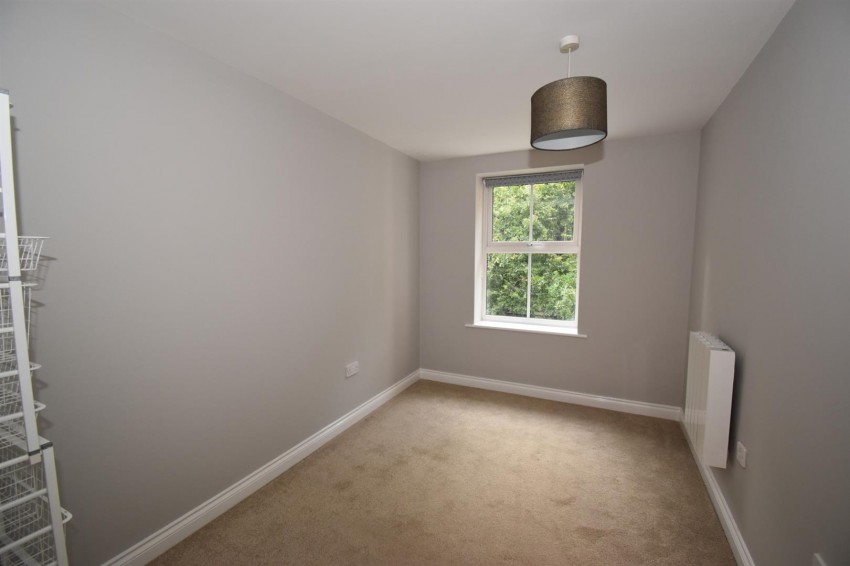 Images for Birch Meadow Close, Warwick