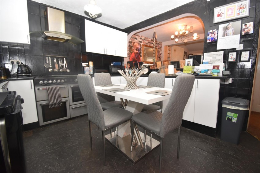 Images for Gibbs Close, Coventry