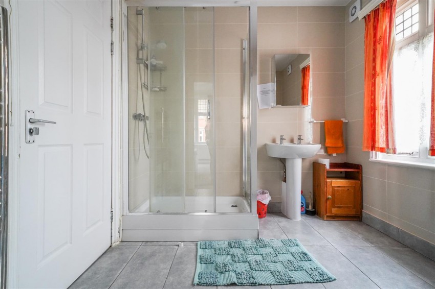 Images for Avenue Road, Leamington Spa