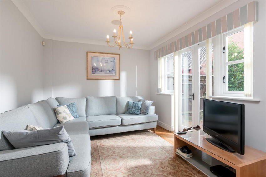 Images for Oldborough Drive, Loxley, Warwick