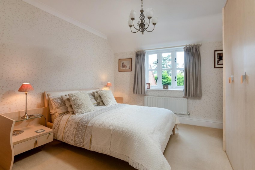 Images for Oldborough Drive, Loxley, Warwick