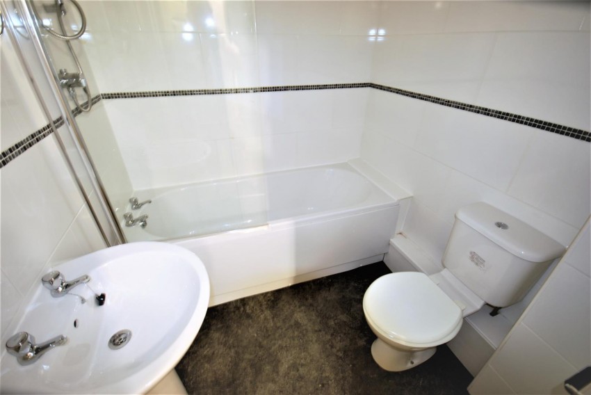 Images for station House, Old Warwick Road, Leamington Spa