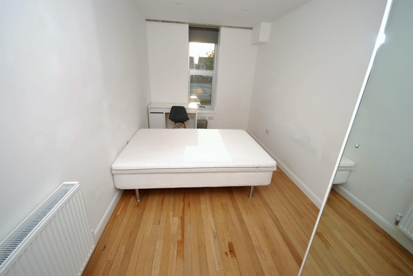 Images for 24 Russell Street, Leamington Spa