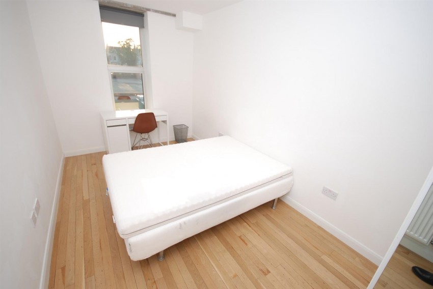 Images for 24 Russell Street, Leamington Spa