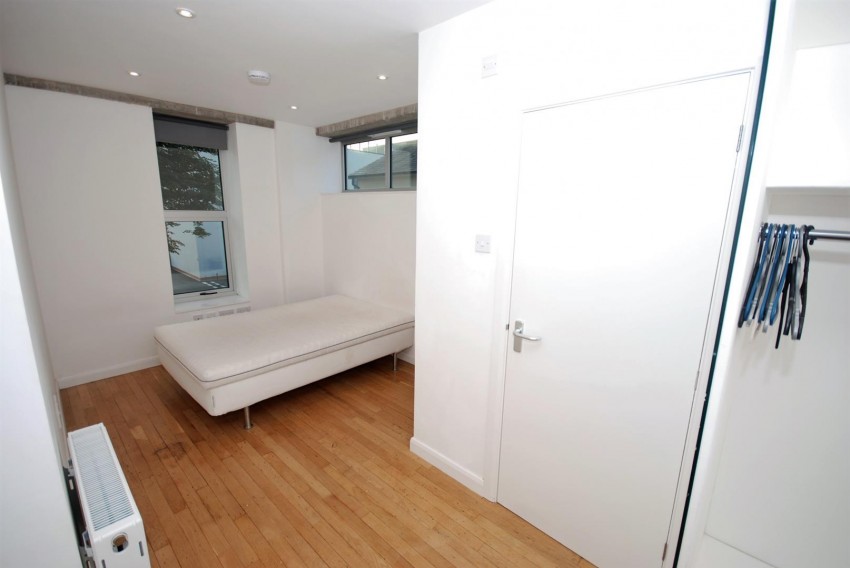 Images for 24 Russell Street, Leamington Spa