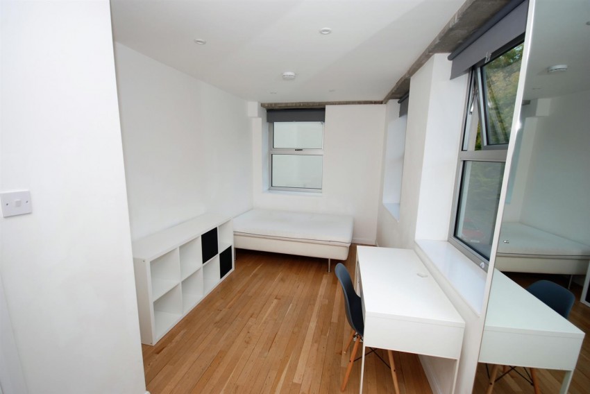 Images for 24 Russell Street, Leamington Spa