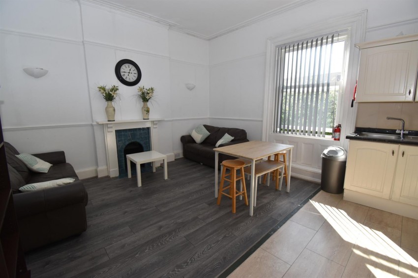 Images for 61, Russell Terrace, Leamington Spa